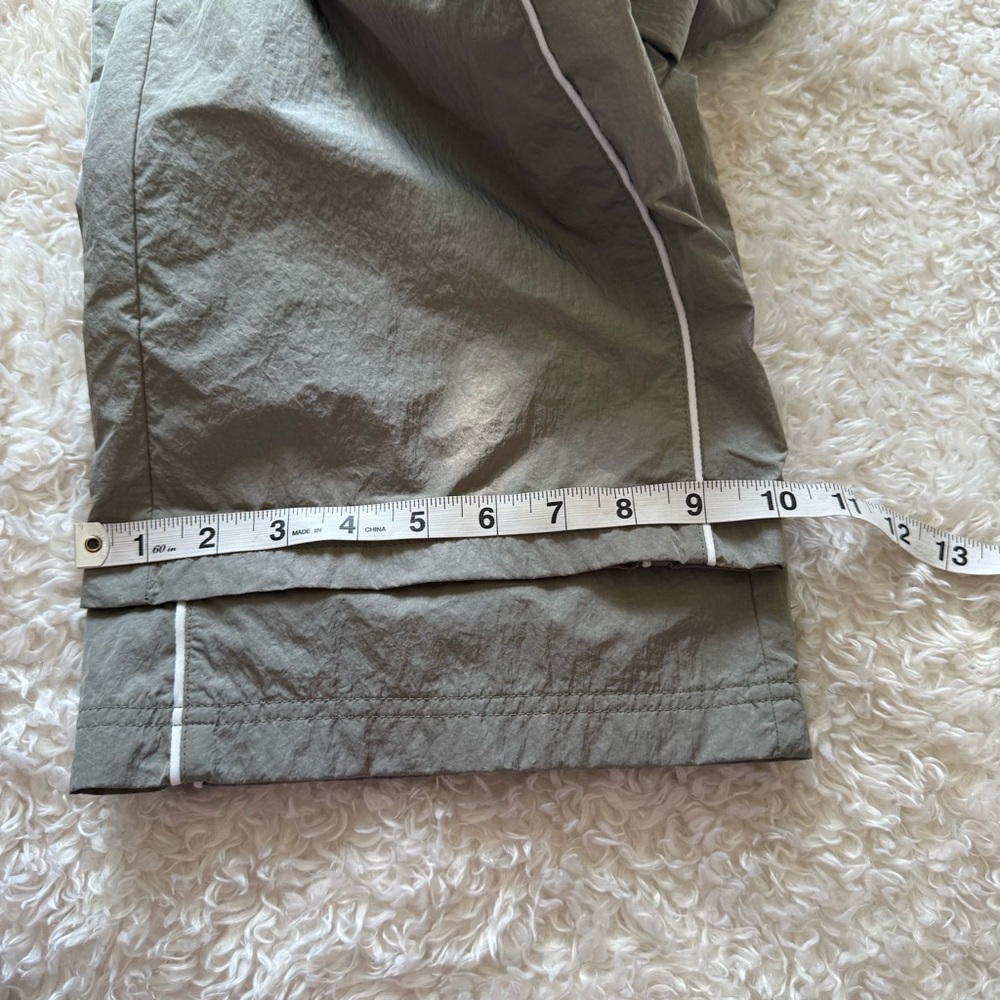 Nike Women’s Nike windrunner trackpant trousers in khaki taupe Size Small - Picture 10 of 15